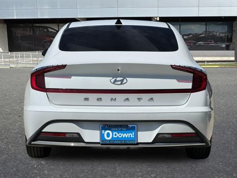 Used 2021 Hyundai Sonata SE FWD image 8