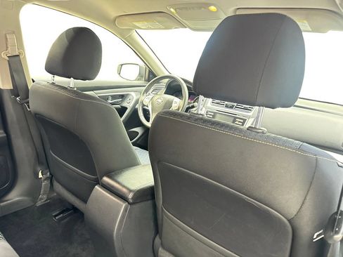 Used 2017 Nissan Altima 2.5 SV FWD image 42