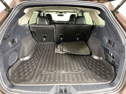 Used 2020 Subaru Outback Limited w/ Popular Package #2 AWD/4WD image 31