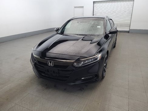 Used 2018 Honda Accord Sport image 15