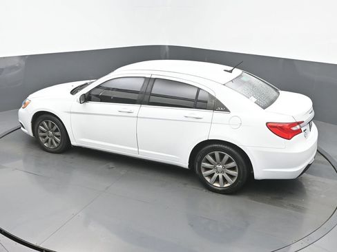 Used 2014 Chrysler 200 Touring image 38