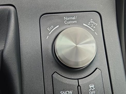 Used 2023 Lexus IS 350 F Sport AWD/4WD image 22