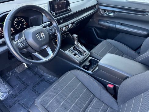 Used 2025 Honda CR-V Sport image 4