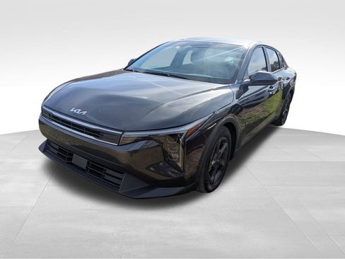 Certified 2025 Kia K4 LXS image 9