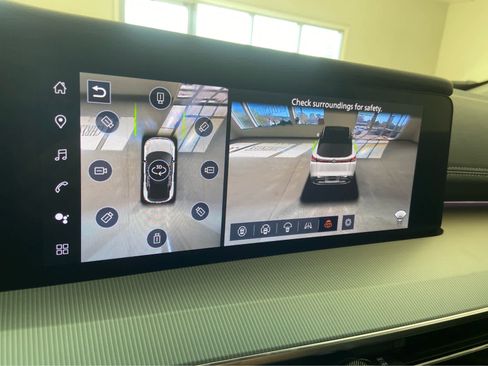 Used 2025 Nissan Murano SL w/ Cargo Package image 36