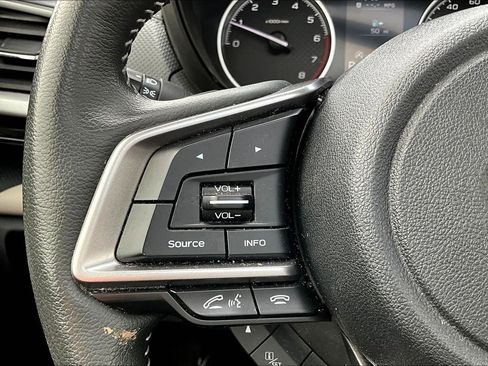 Used 2022 Subaru Forester Limited AWD/4WD image 11