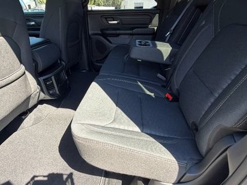 New 2026 RAM 1500 Express AWD/4WD image 16
