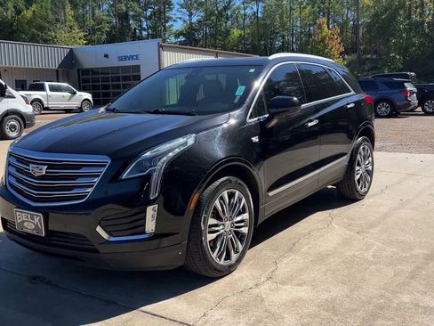 Used 2019 Cadillac XT5 Premium Luxury image 2