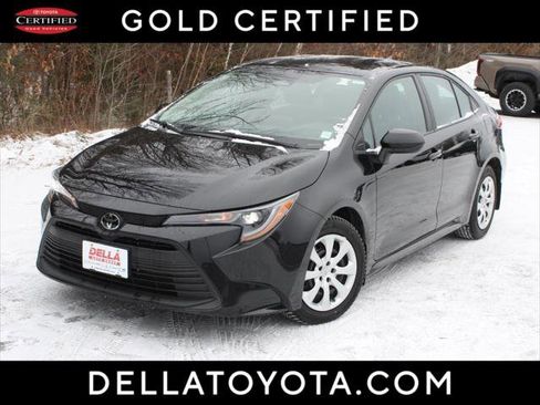 Certified 2023 Toyota Corolla LE image 1