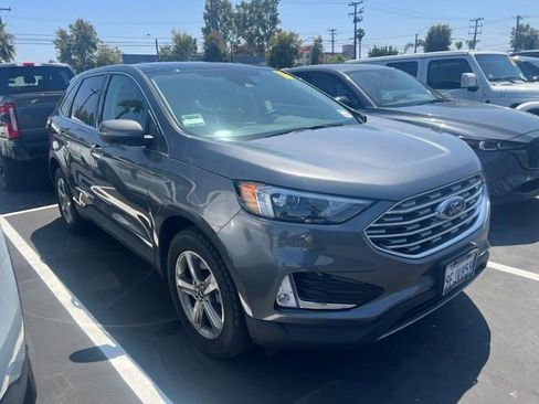 Used 2022 Ford Edge SEL w/ Convenience Package AWD/4WD image 2