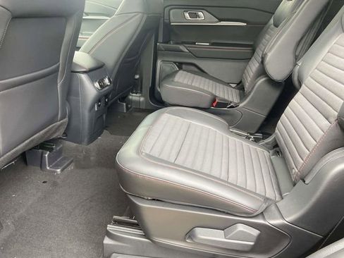 New 2026 Ford Explorer ST-Line w/ ST-Line Street Pack RWD image 8