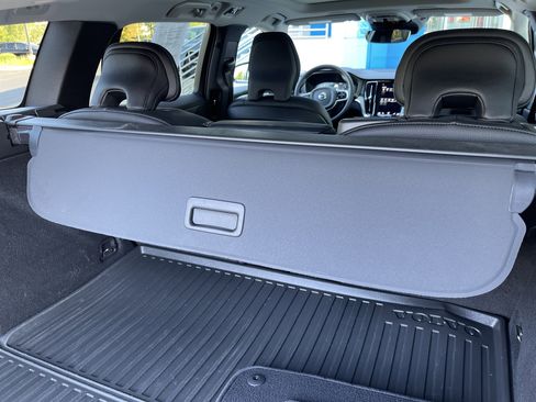 Used 2022 Volvo V60 T5 Cross Country w/ Advanced Package image 45