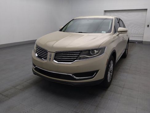 Used 2016 Lincoln MKX Select w/ Cargo Utility Package FWD image 15