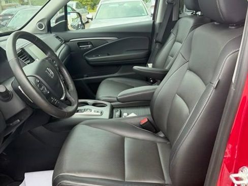 Used 2023 Honda Ridgeline RTL-E image 10
