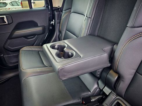 New 2026 Jeep Gladiator Sport image 33