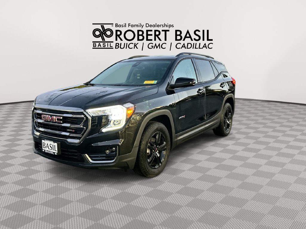 Used 2024 GMC Terrain AT4 AWD/4WD image 4