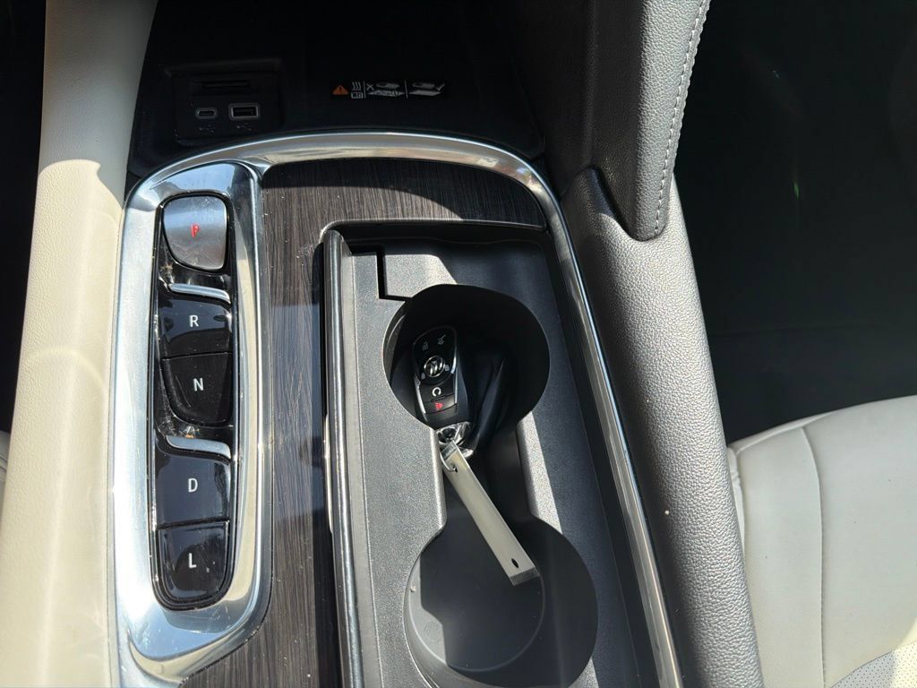 Used 2023 Buick Enclave Essence w/ Experience Buick Package FWD image 26