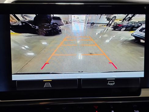 Used 2024 Chevrolet Silverado 1500 RST image 28