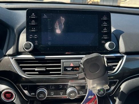 Used 2021 Honda Accord Sport image 19