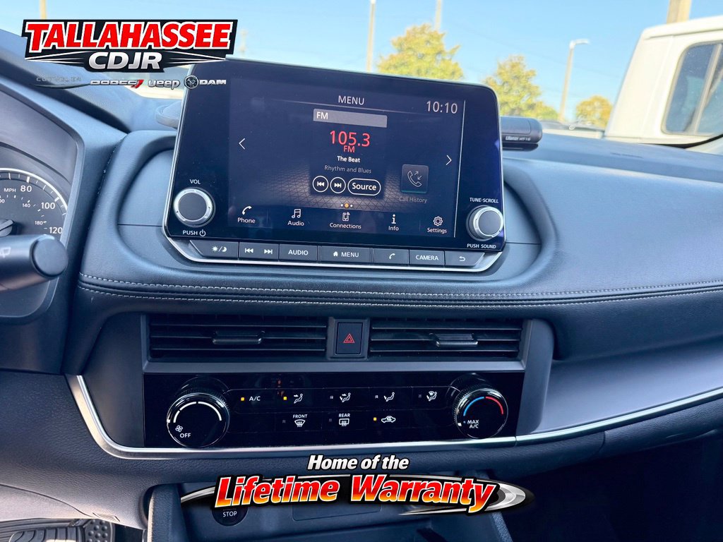 Used 2024 Nissan Rogue S AWD/4WD image 29