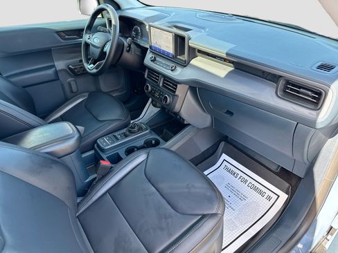 Used 2024 Ford Maverick Lariat w/ Black Appearance Package image 13