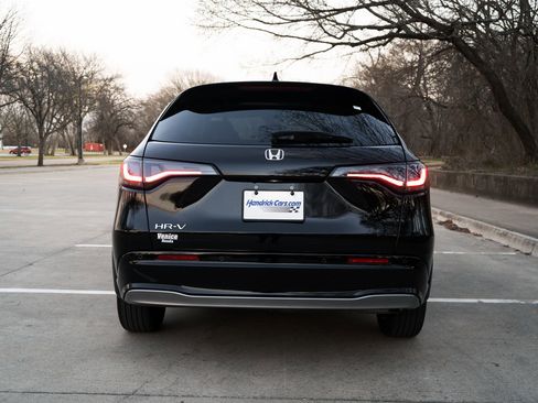 Certified 2025 Honda HR-V EX-L image 8