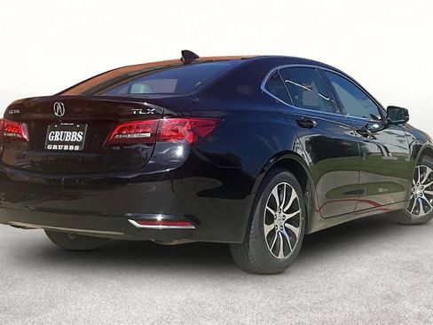 Used 2017 Acura TLX FWD image 2