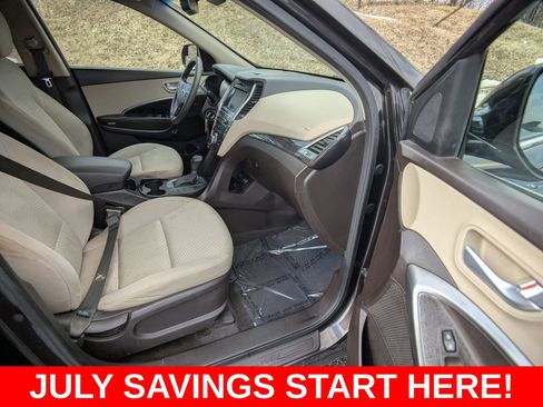 Used 2019 Hyundai Santa Fe XL SE FWD image 15