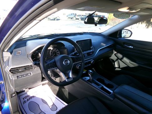 Used 2020 Nissan Altima 2.5 S image 12