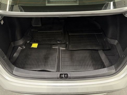 Certified 2022 Toyota Corolla LE image 5