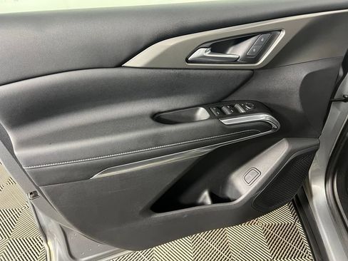Certified 2024 Chevrolet Traverse LT w/ LPO, Floor Liner Package AWD/4WD image 16