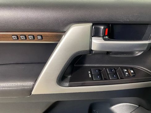 Certified 2019 Toyota Land Cruiser AWD/4WD image 24
