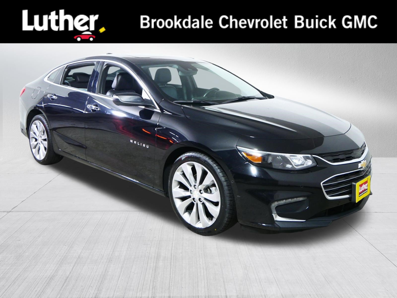 Used 2017 Chevrolet Malibu Premier w/ Premier Sun and Wheel Package FWD image 1