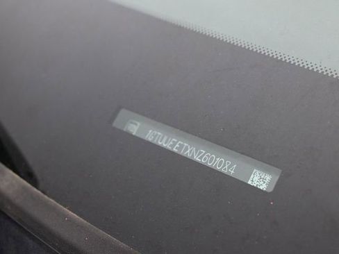 Used 2022 GMC Sierra 1500 AT4 image 30