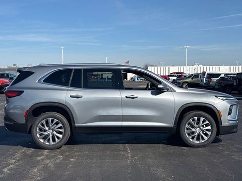 New 2026 Buick Enclave Preferred w/ Power Package AWD/4WD image 10