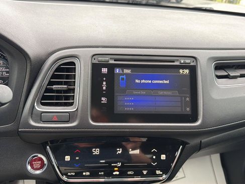 Used 2017 Honda HR-V EX image 13