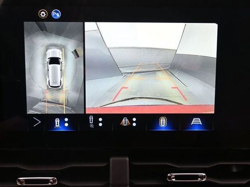 New 2026 Chevrolet Equinox ACTIV w/ Safety and Technology Package FWD image 29