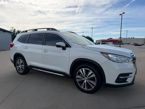 Used 2020 Subaru Ascent Limited w/ Technology Package AWD/4WD image 26