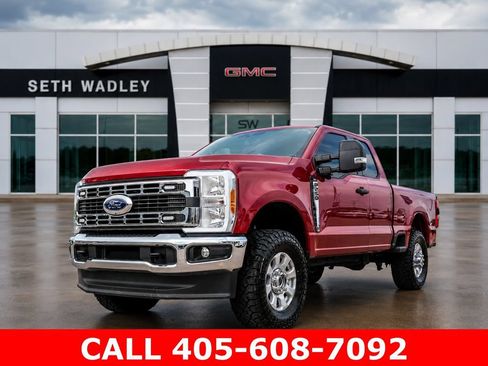 Used 2023 Ford F250 XLT w/ 360-Degree Camera Package AWD/4WD image 3