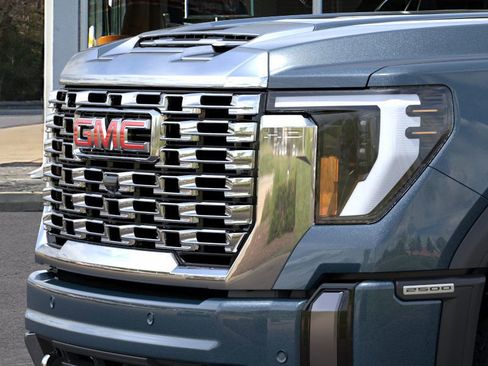 New 2025 GMC Sierra 2500 Denali w/ Technology Package image 37