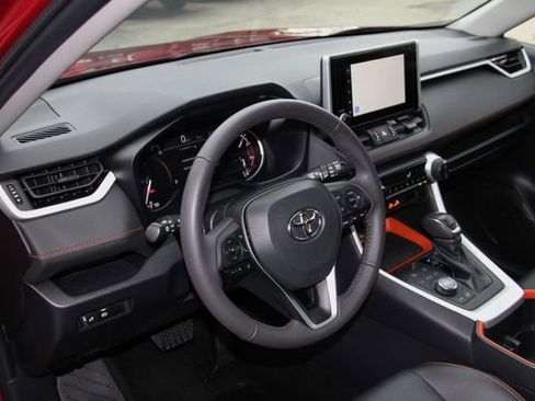 Used 2023 Toyota RAV4 Adventure image 17