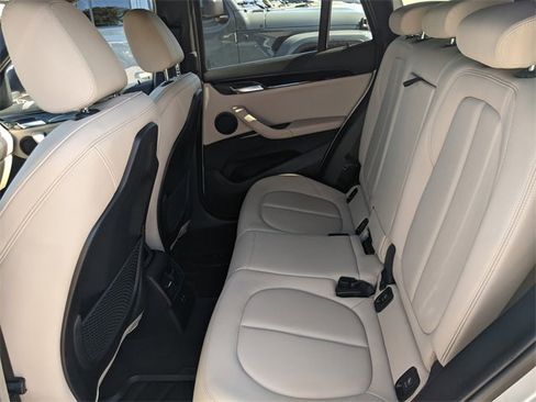 Used 2020 BMW X1 xDrive28i w/ Convenience Package image 11