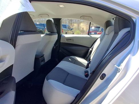 Used 2024 Toyota Corolla LE FWD image 19