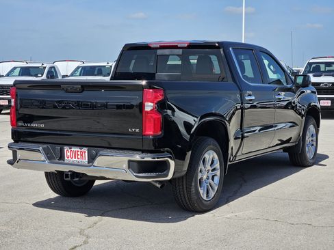 New 2026 Chevrolet Silverado 1500 LTZ w/ LTZ Convenience Package II RWD image 3