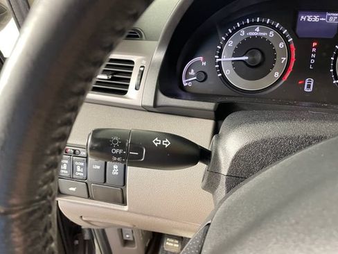 Used 2015 Honda Odyssey EX-L image 13