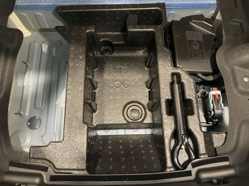 Used 2023 Chevrolet Camaro SS image 24