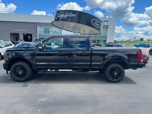 Used 2019 Ford F350 Lariat AWD/4WD image 8