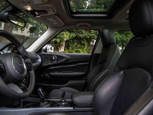 Used 2024 MINI Cooper Clubman S w/ Signature Upholstery Package image 6