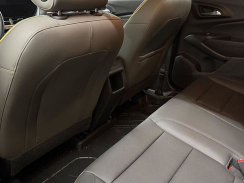 Used 2024 Chevrolet Trax ACTIV w/ Driver Confidence Package image 22