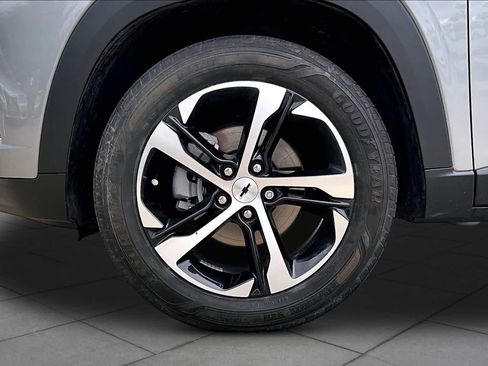 Used 2024 Chevrolet Trax RS w/ Driver Confidence Package FWD image 10